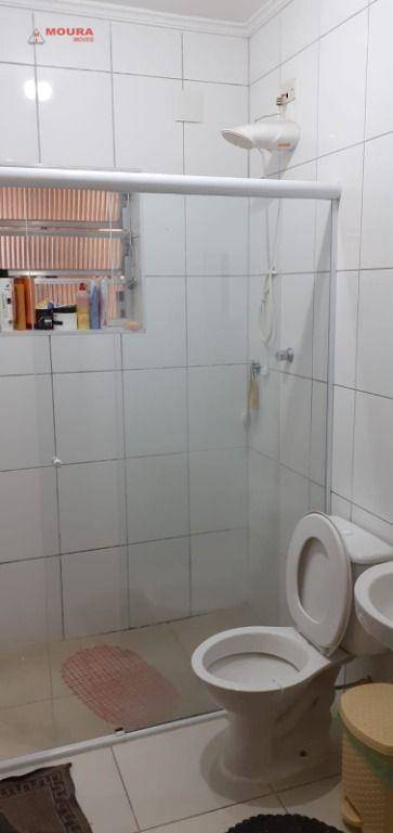 Sobrado à venda com 5 quartos, 180m² - Foto 3