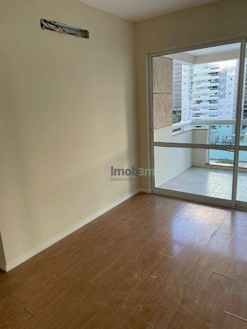 Apartamento à venda e aluguel com 3 quartos, 99m² - Foto 3