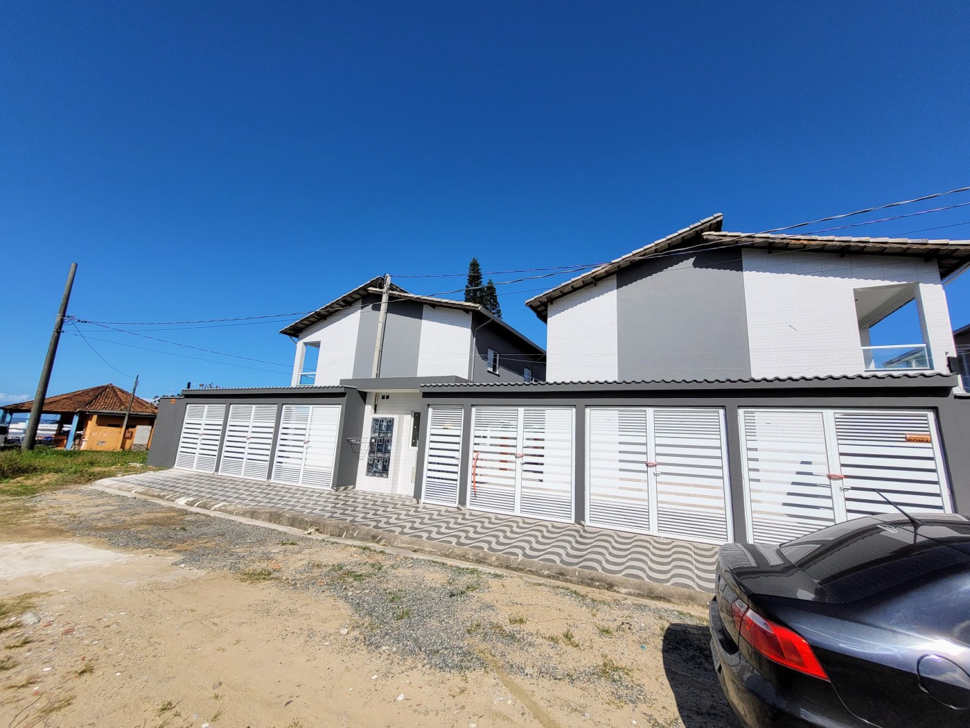 Casa à venda com 2 quartos, 80m² - Foto 11