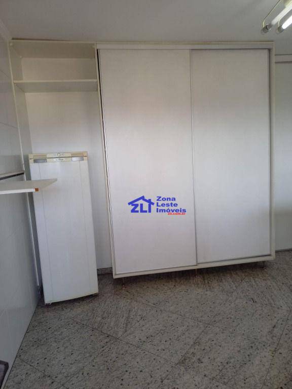 Sobrado à venda com 3 quartos, 198m² - Foto 11