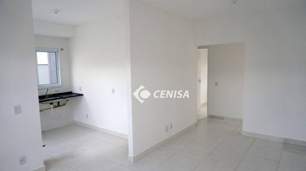 Apartamento à venda com 3 quartos, 121m² - Foto 2