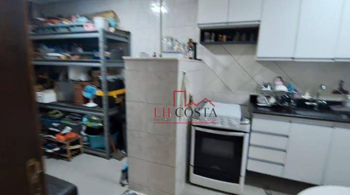 Apartamento à venda com 2 quartos, 75m² - Foto 25