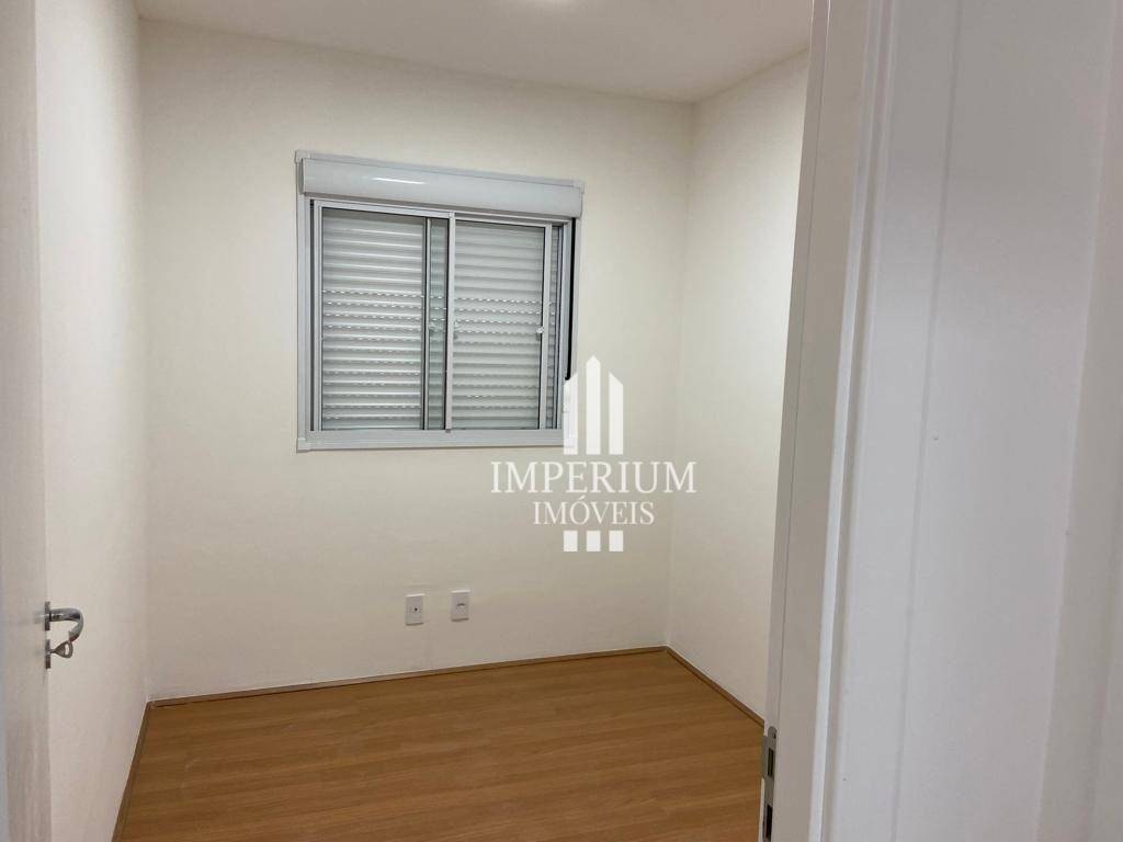 Apartamento à venda com 2 quartos, 43m² - Foto 11