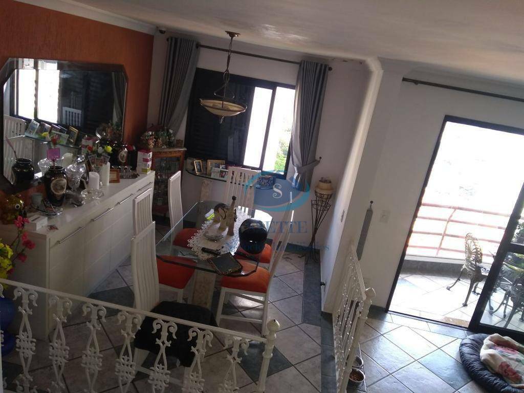 Apartamento à venda com 3 quartos, 220m² - Foto 9