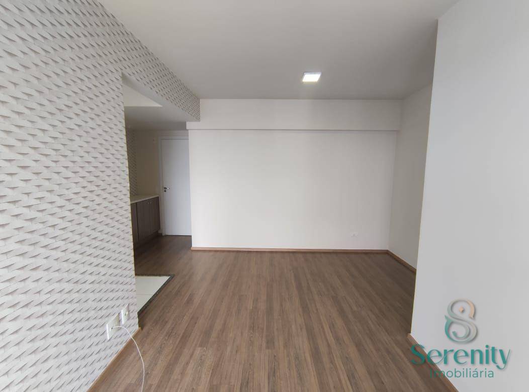 Apartamento para alugar com 3 quartos, 74m² - Foto 3