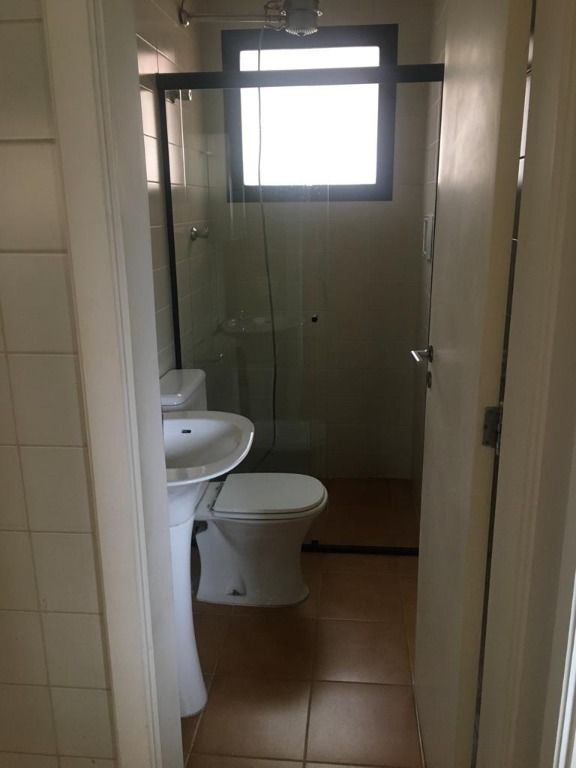 Apartamento para alugar com 3 quartos, 217m² - Foto 14