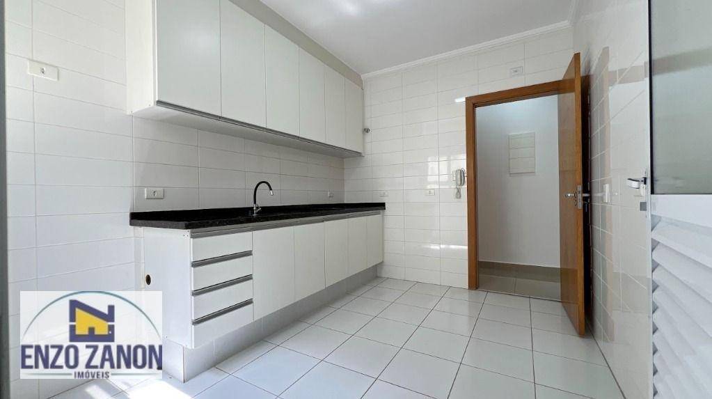 Apartamento para alugar com 3 quartos, 110m² - Foto 7