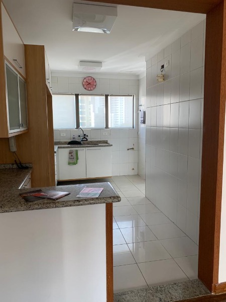 Apartamento à venda com 3 quartos, 140 - Foto 11