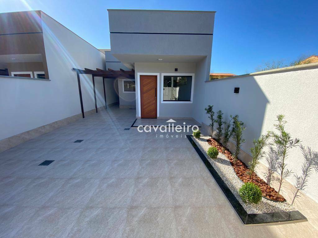 Casa à venda com 3 quartos, 102m² - Foto 1