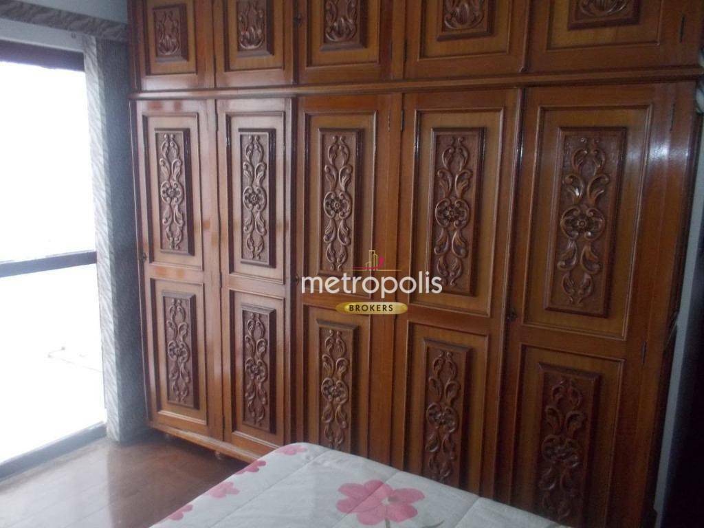 Sobrado à venda com 3 quartos, 200m² - Foto 11