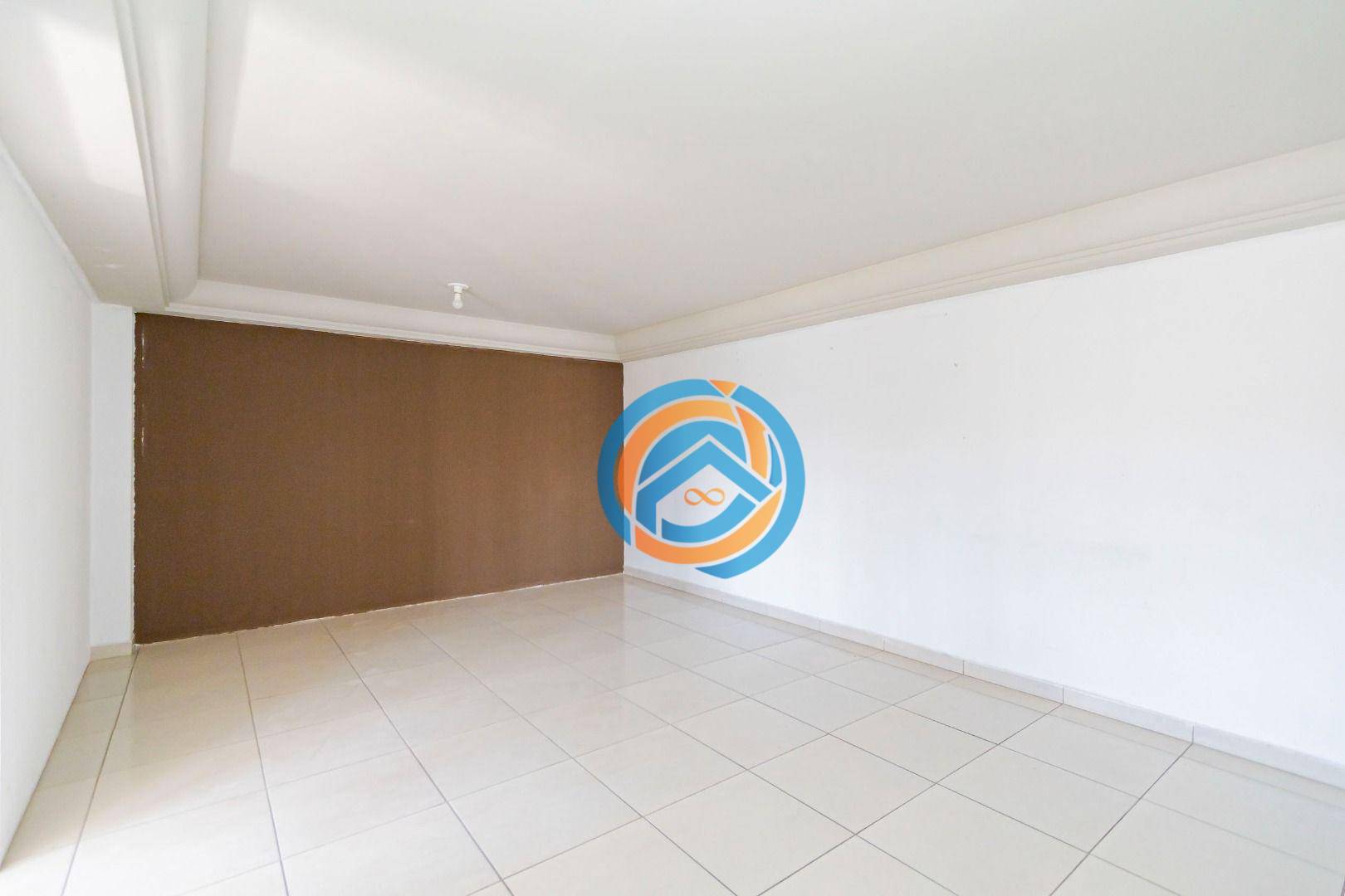 Sobrado à venda com 3 quartos, 600m² - Foto 49