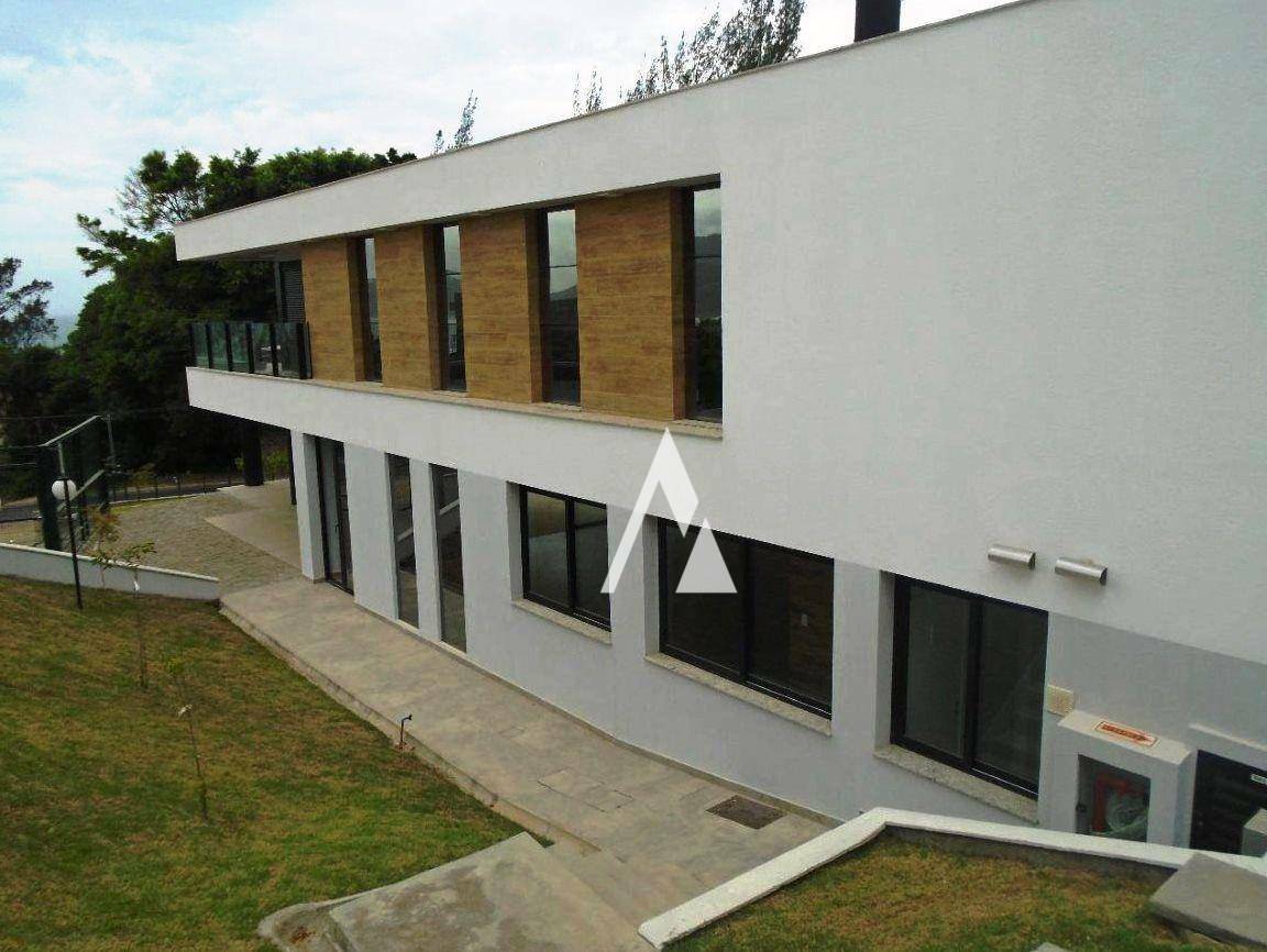 Casa de Condomínio à venda com 4 quartos, 390m² - Foto 10