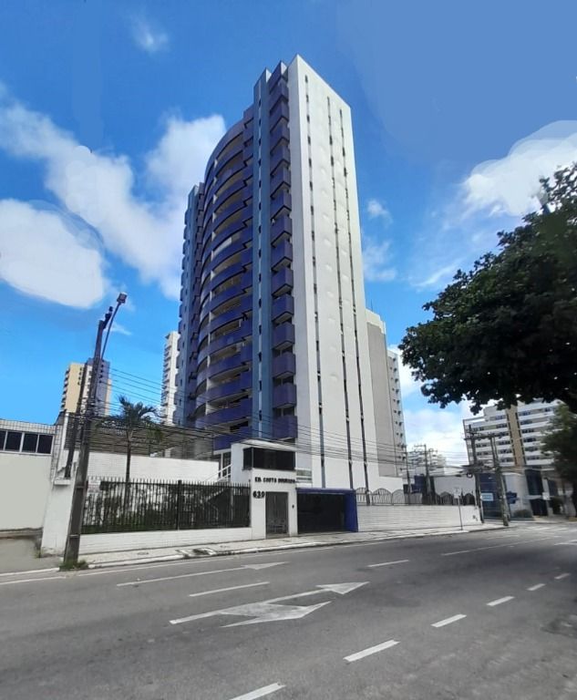 Apartamento à venda com 3 quartos, 128m² - Foto 1