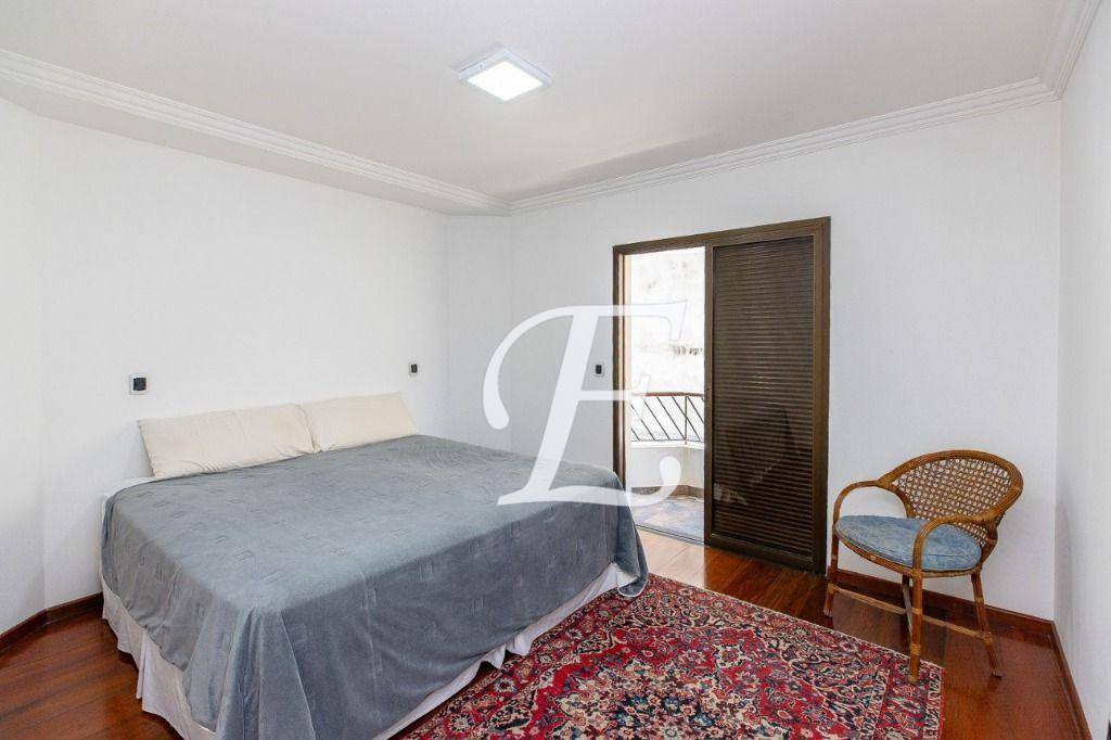 Apartamento à venda com 3 quartos, 217m² - Foto 23