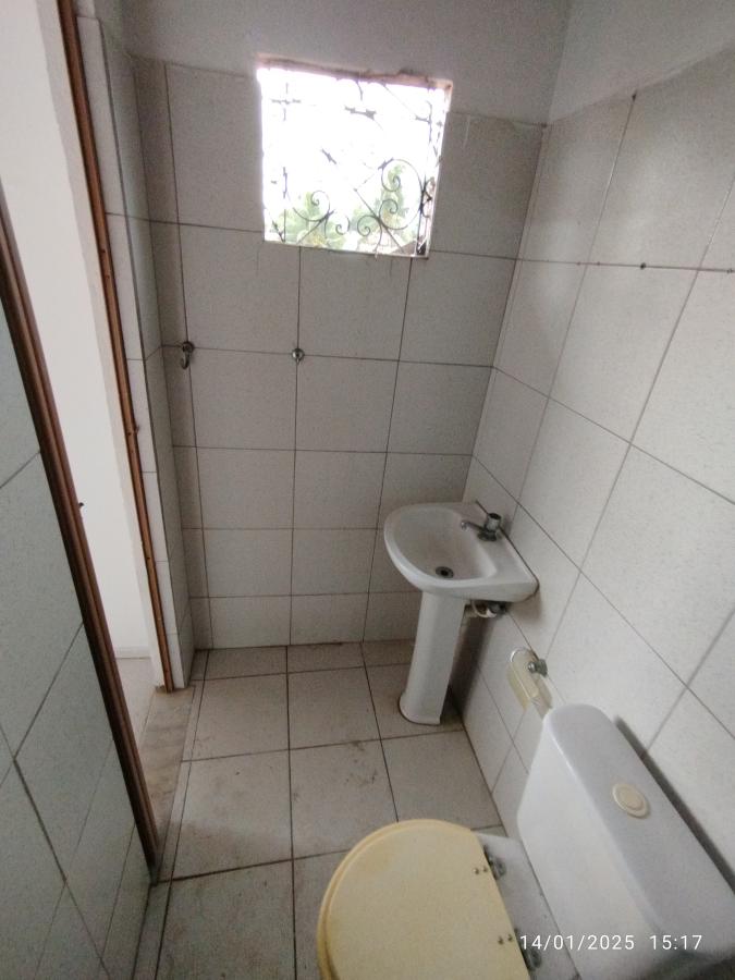 Casa para alugar com 2 quartos, 150m² - Foto 25