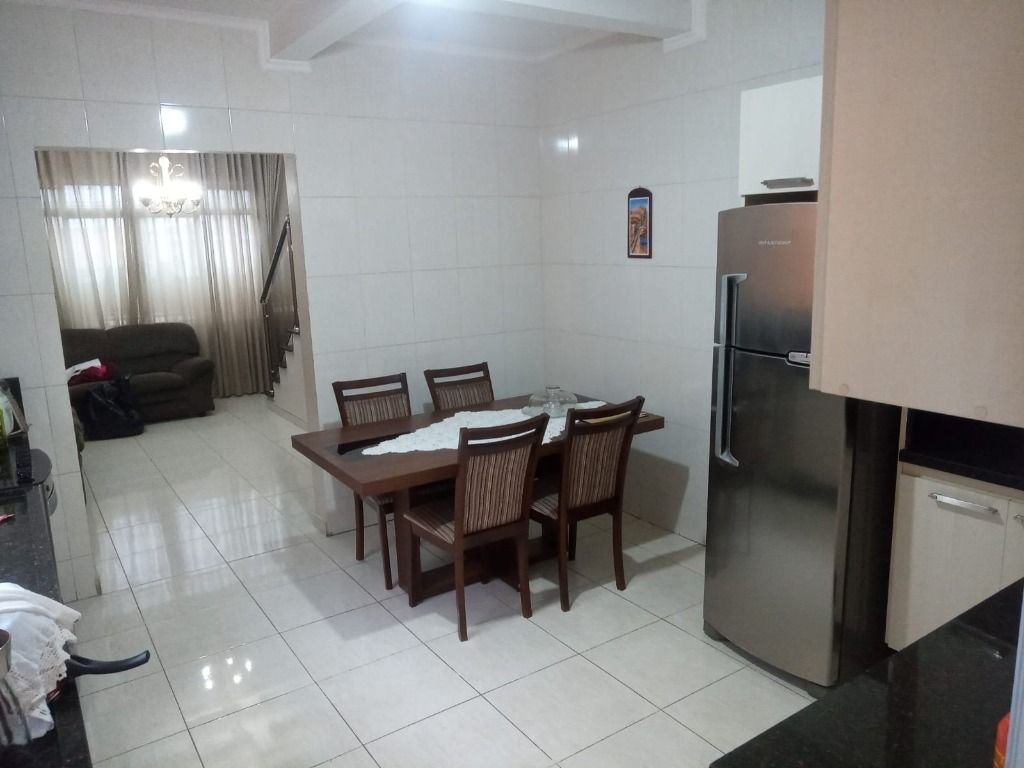 Sobrado à venda com 3 quartos, 92m² - Foto 18