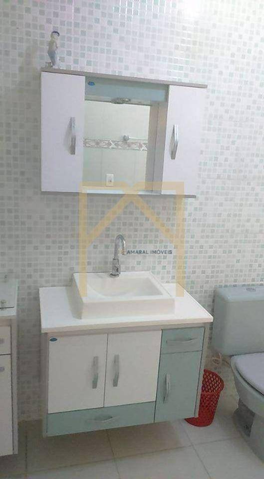 Chácara à venda com 2 quartos, 260m² - Foto 2