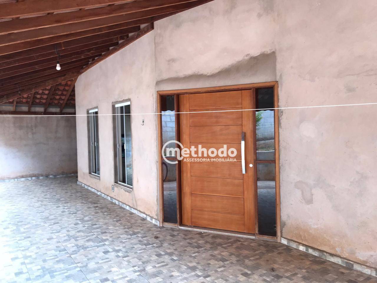 Chácara à venda com 4 quartos, 287m² - Foto 2