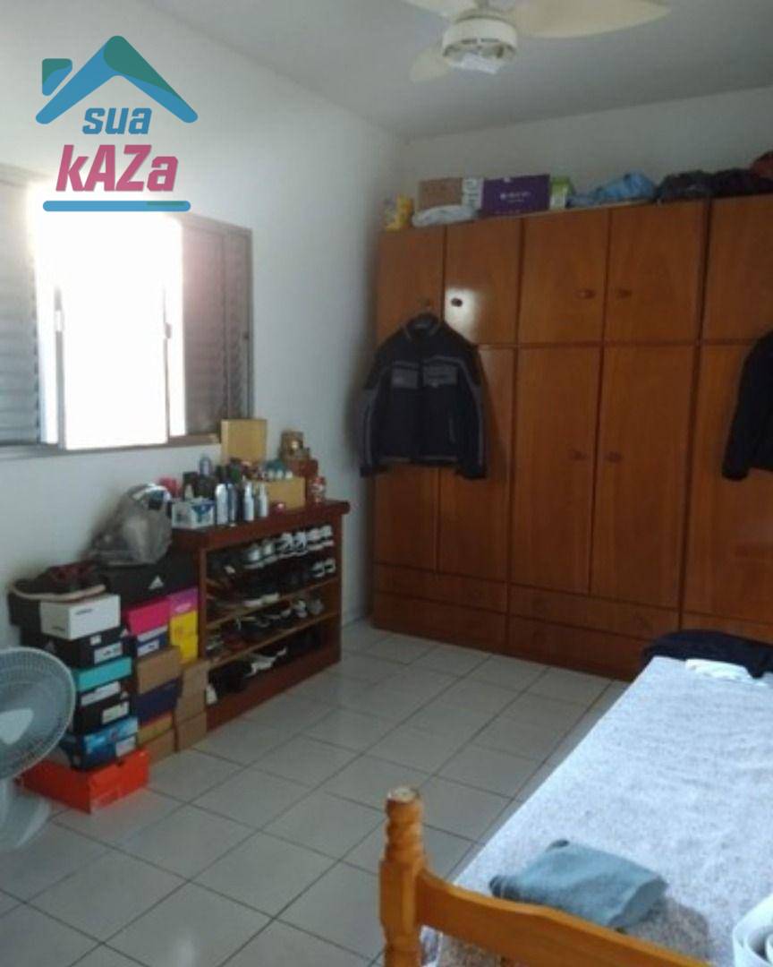 Casa à venda com 4 quartos, 220m² - Foto 5