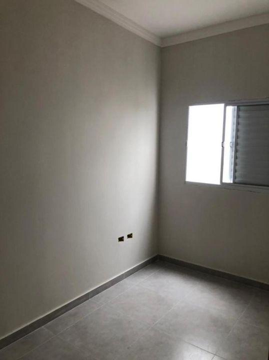 Casa à venda com 2 quartos, 82m² - Foto 9