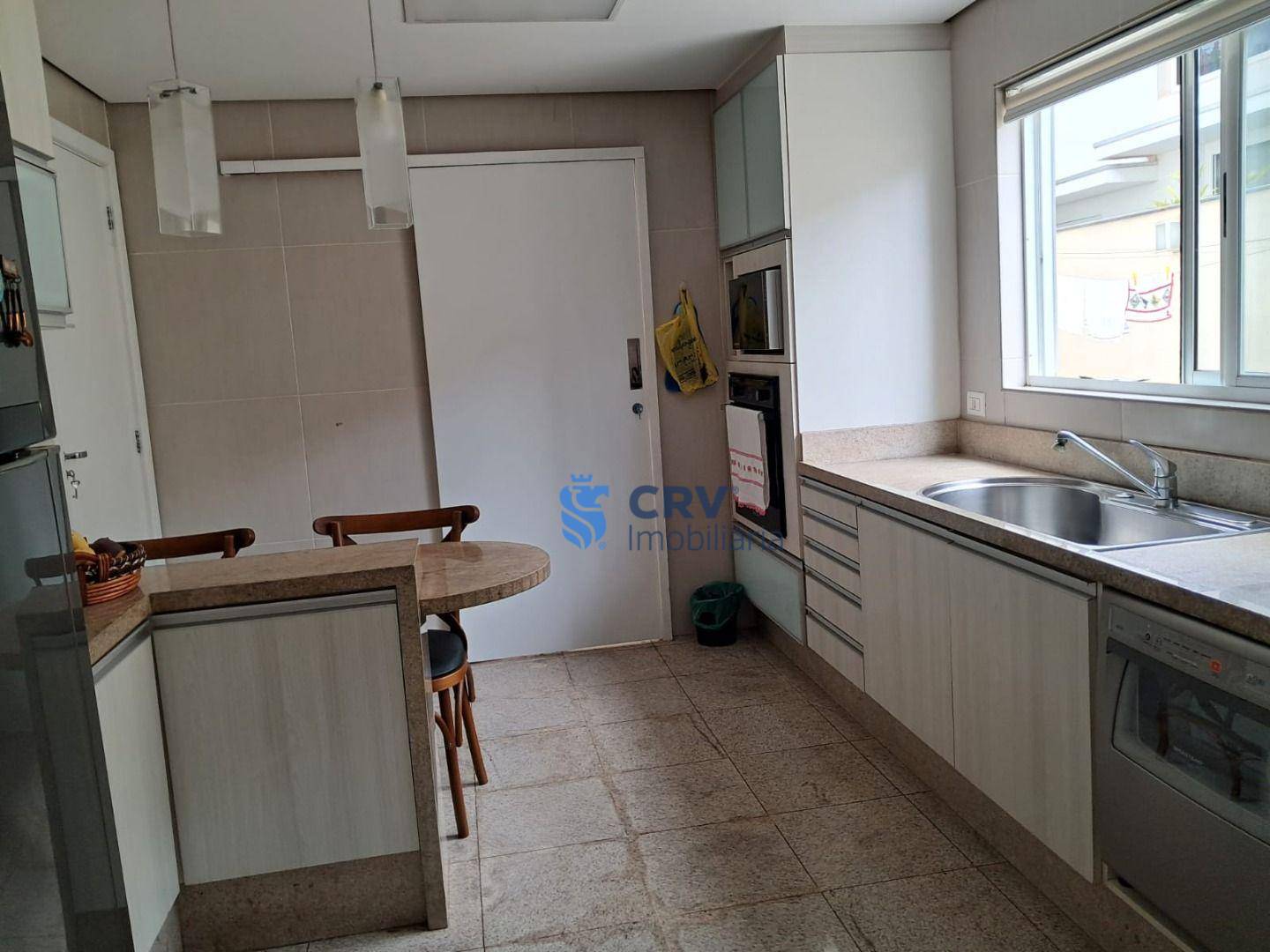 Sobrado à venda com 4 quartos, 331m² - Foto 33