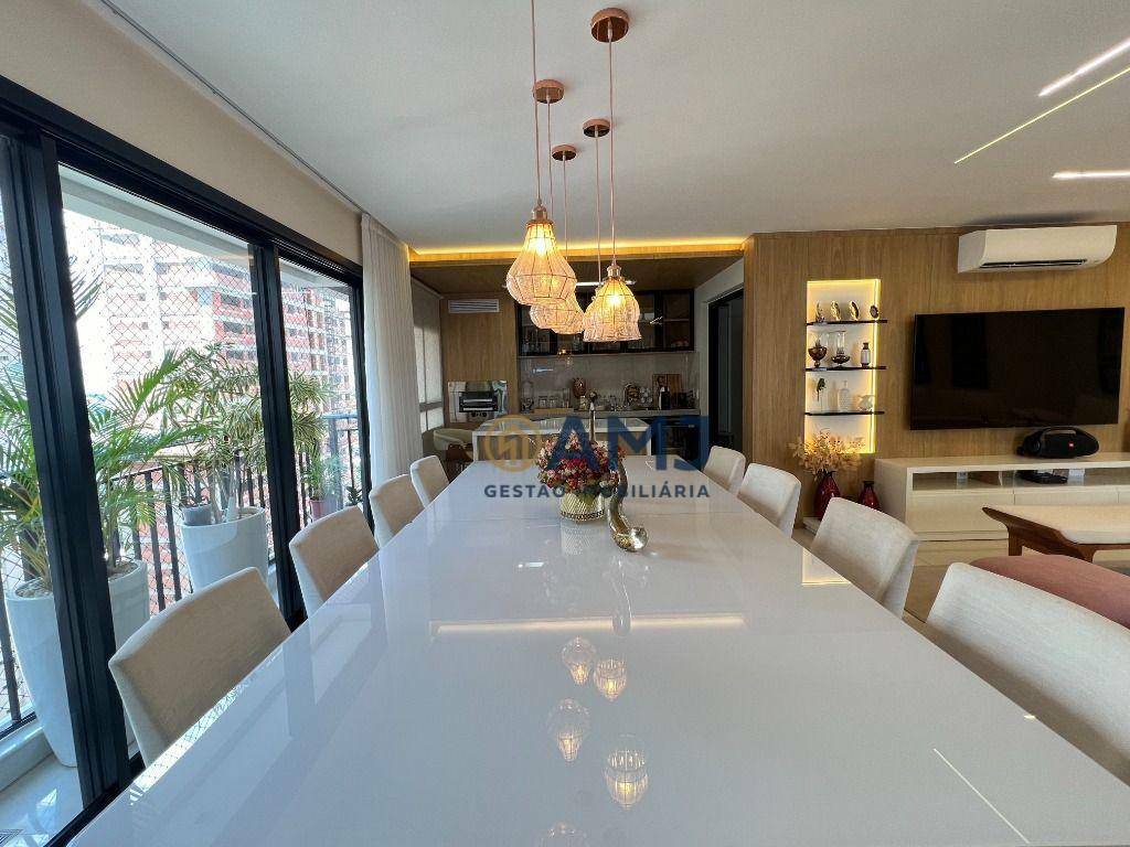 Apartamento à venda com 4 quartos, 224m² - Foto 4