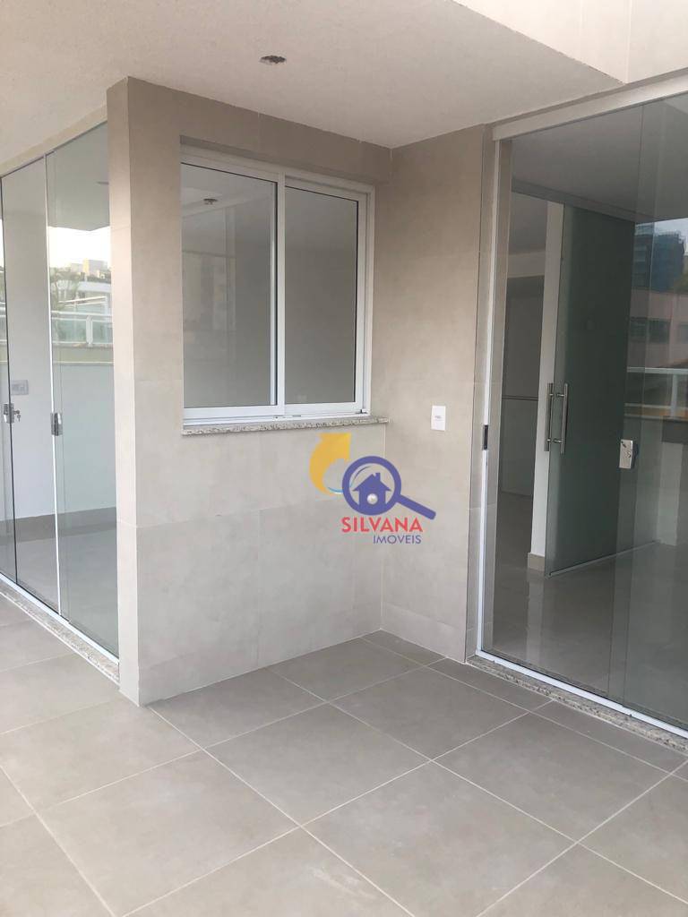 Cobertura à venda com 3 quartos, 180m² - Foto 1