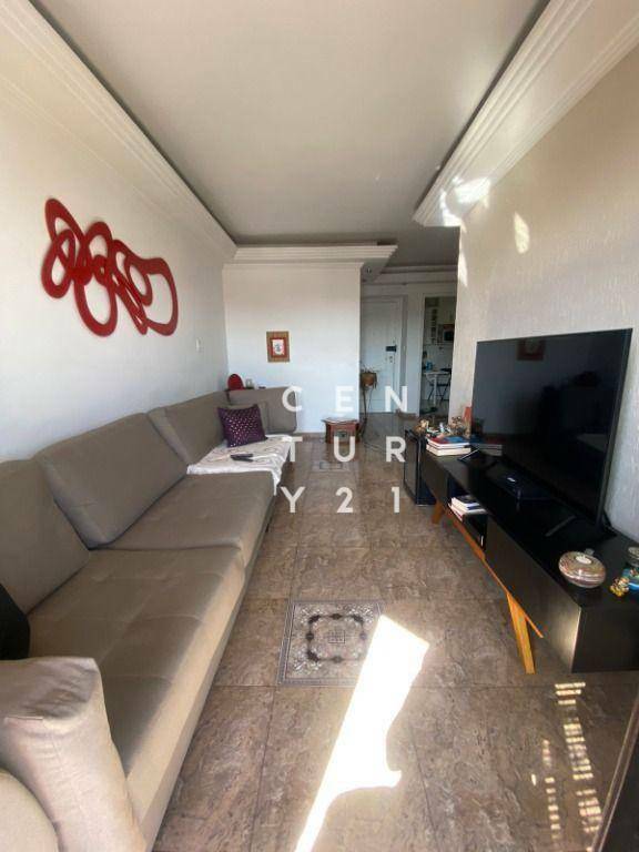 Apartamento à venda com 3 quartos, 79m² - Foto 4