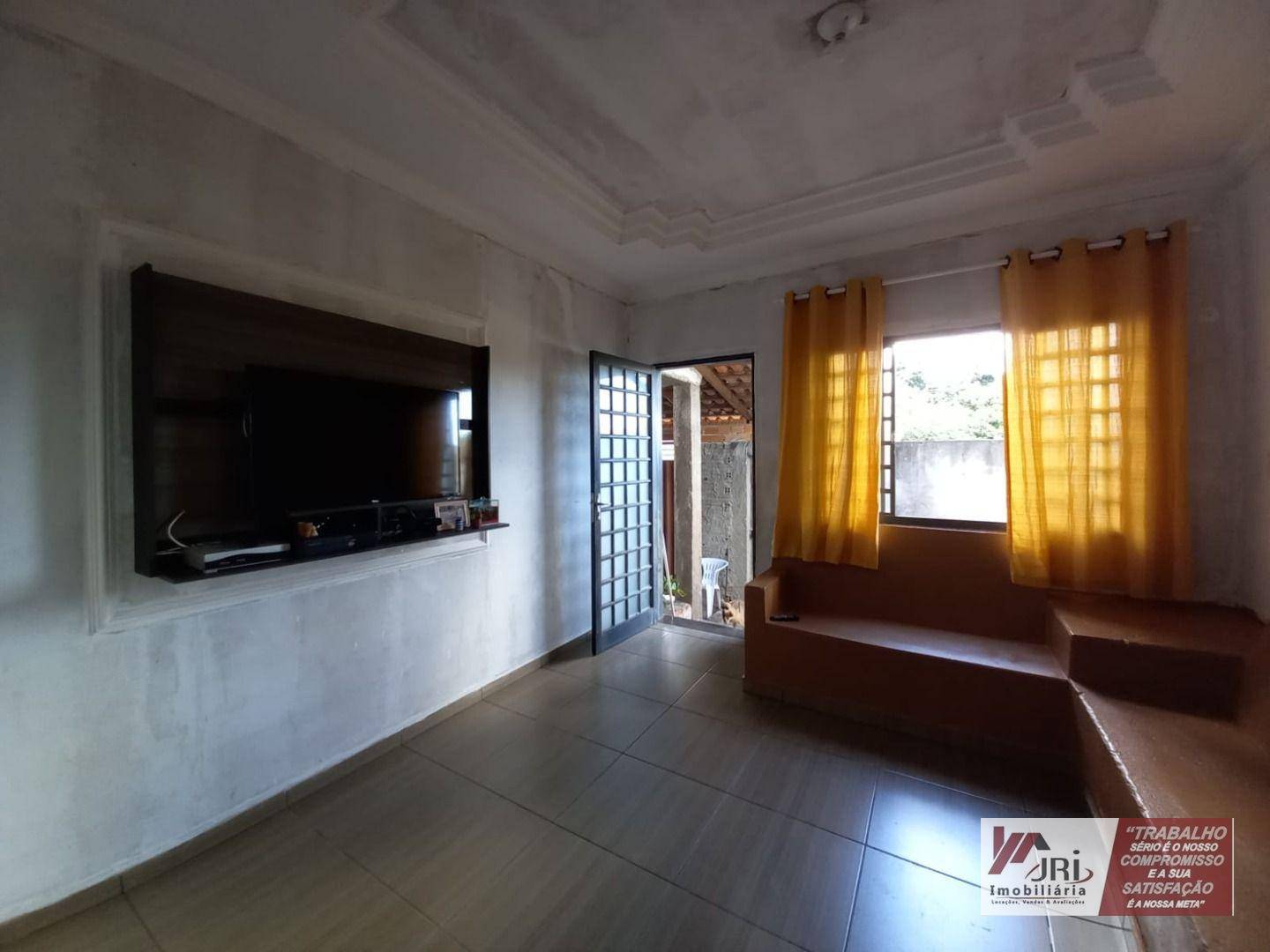 Casa à venda com 3 quartos, 250M2 - Foto 4