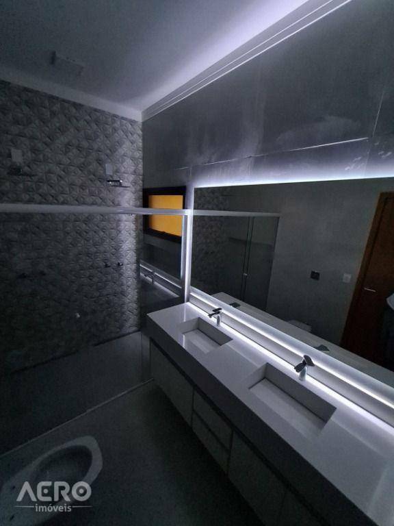 Casa de Condomínio à venda e aluguel com 3 quartos, 180m² - Foto 5