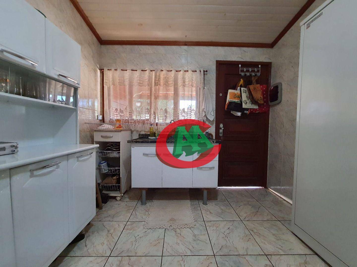 Chácara à venda com 3 quartos, 198m² - Foto 8