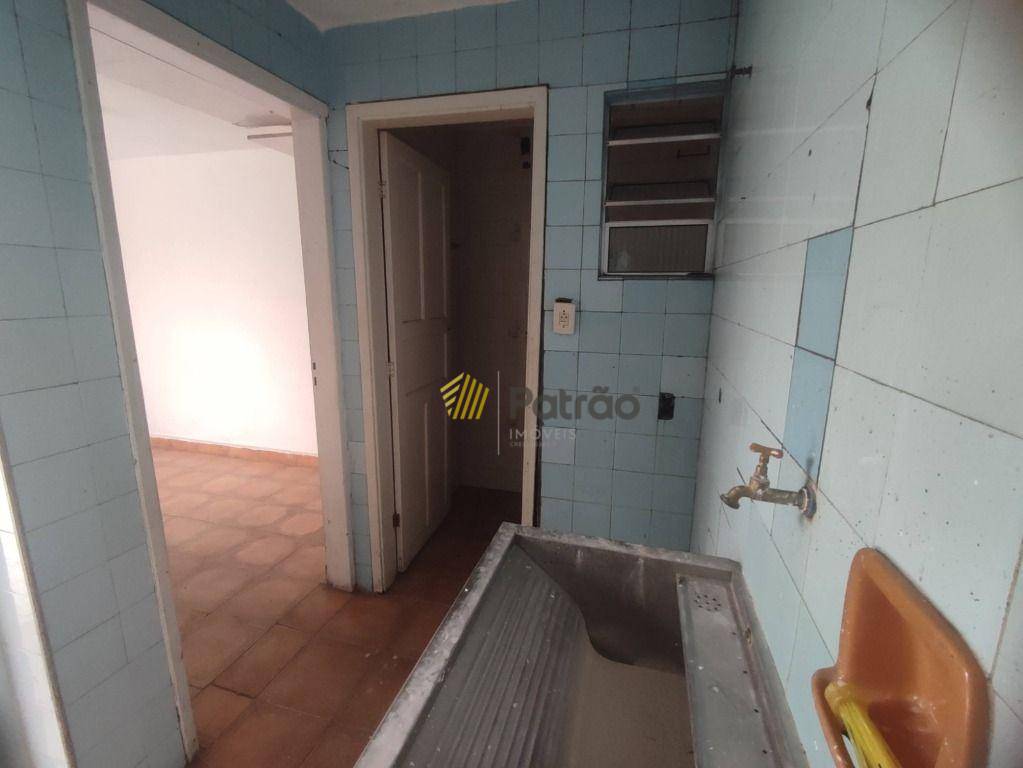 Sobrado para alugar com 4 quartos, 236m² - Foto 15