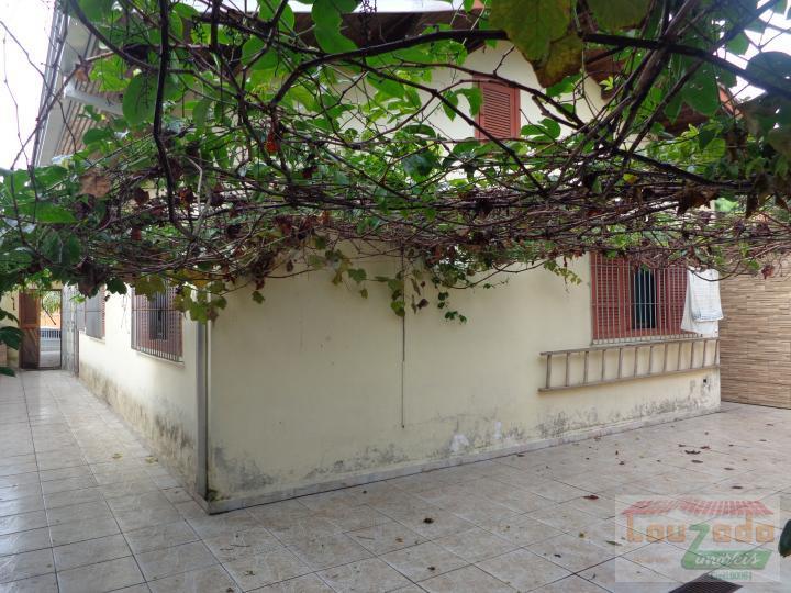 Casa à venda com 3 quartos, 500m² - Foto 15