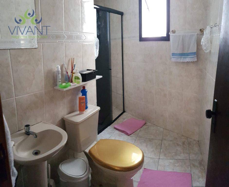 Apartamento à venda com 2 quartos, 75m² - Foto 11