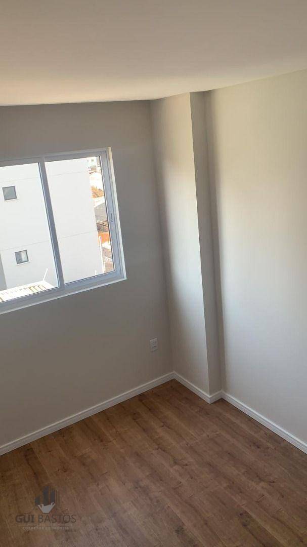 Apartamento à venda com 2 quartos, 70m² - Foto 8