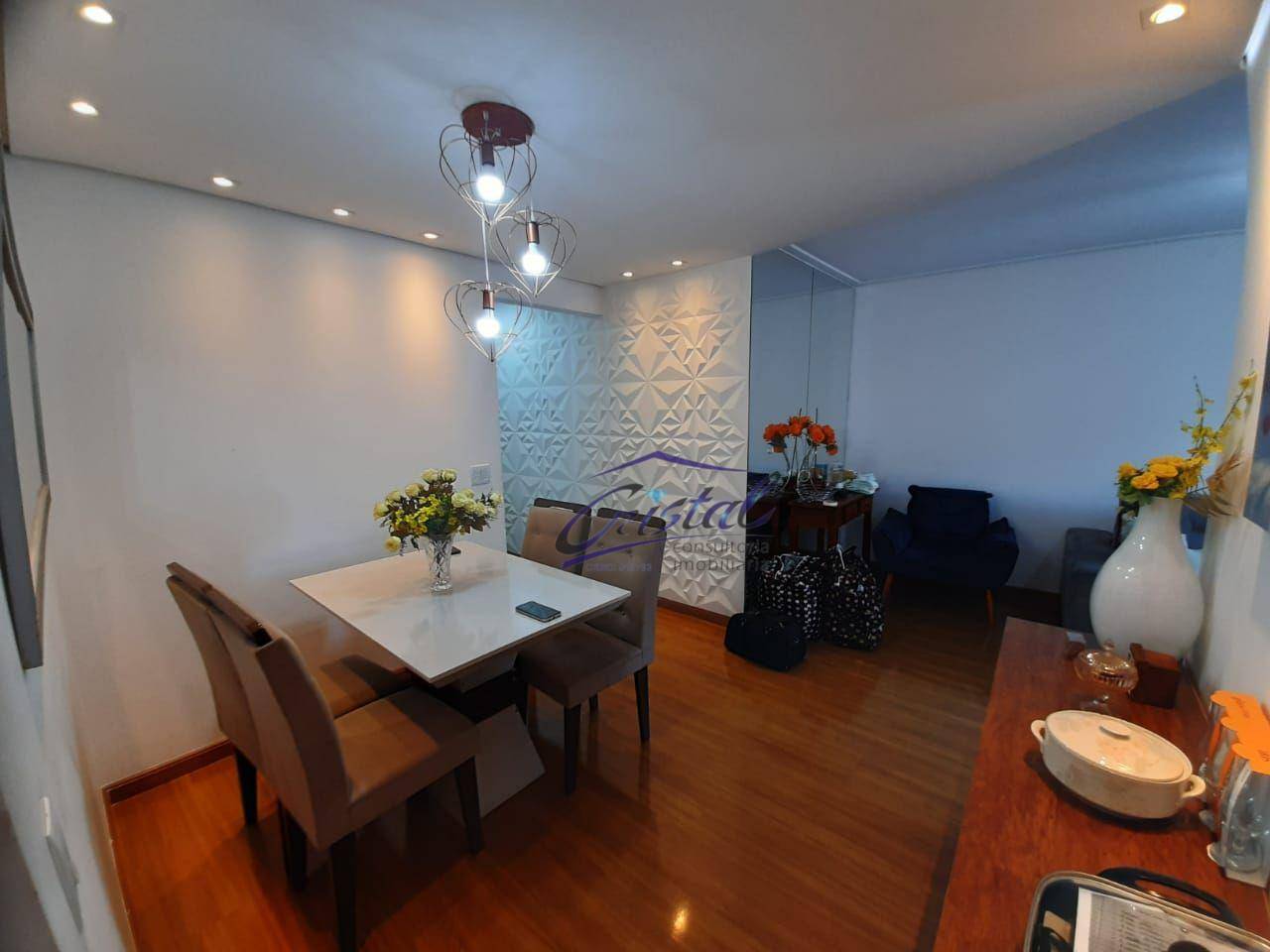 Apartamento à venda com 3 quartos, 70m² - Foto 4