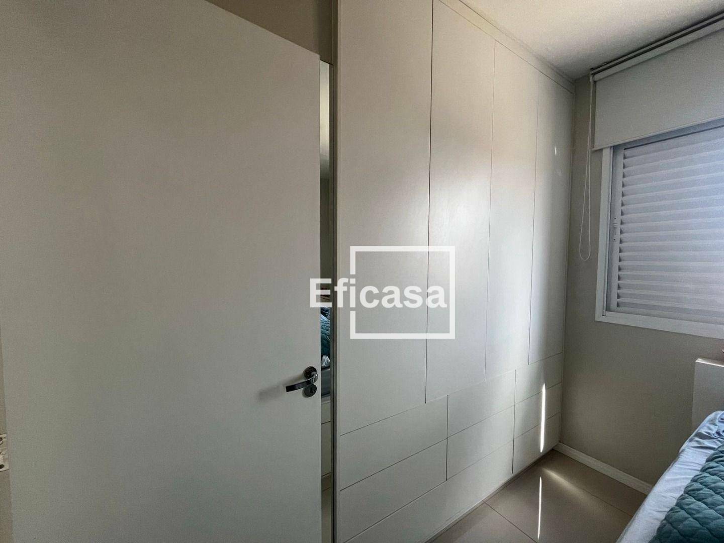 Apartamento à venda com 2 quartos, 75m² - Foto 16