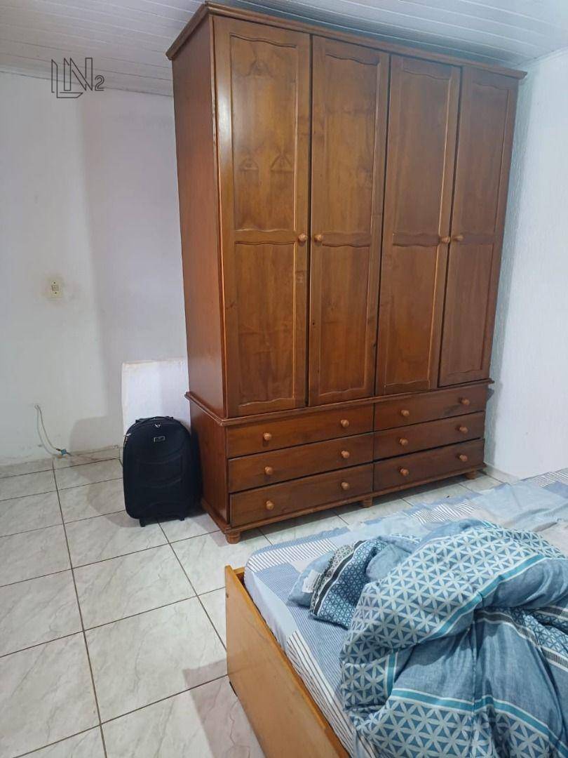 Casa à venda com 2 quartos, 120m² - Foto 11