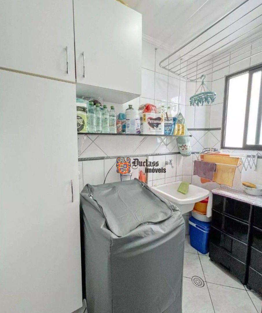 Apartamento à venda com 2 quartos, 63m² - Foto 11