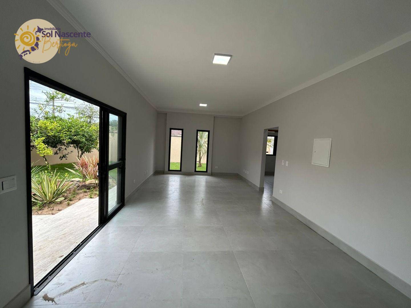 Casa à venda com 3 quartos, 110m² - Foto 15