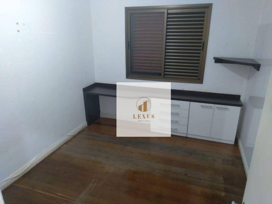 Apartamento à venda com 4 quartos, 175m² - Foto 4