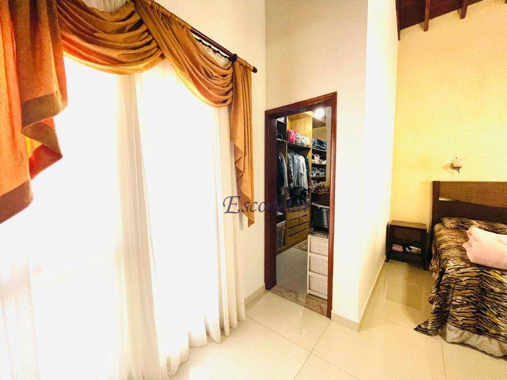 Casa de Condomínio à venda com 4 quartos, 420m² - Foto 36