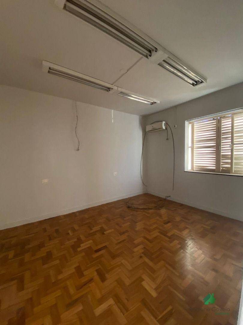 Casa para alugar com 4 quartos, 100m² - Foto 22