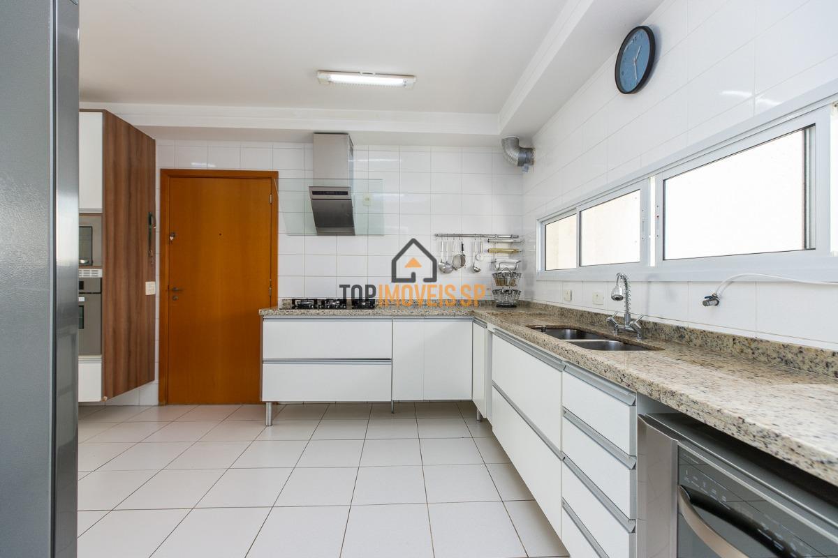 Apartamento à venda com 3 quartos, 242m² - Foto 19