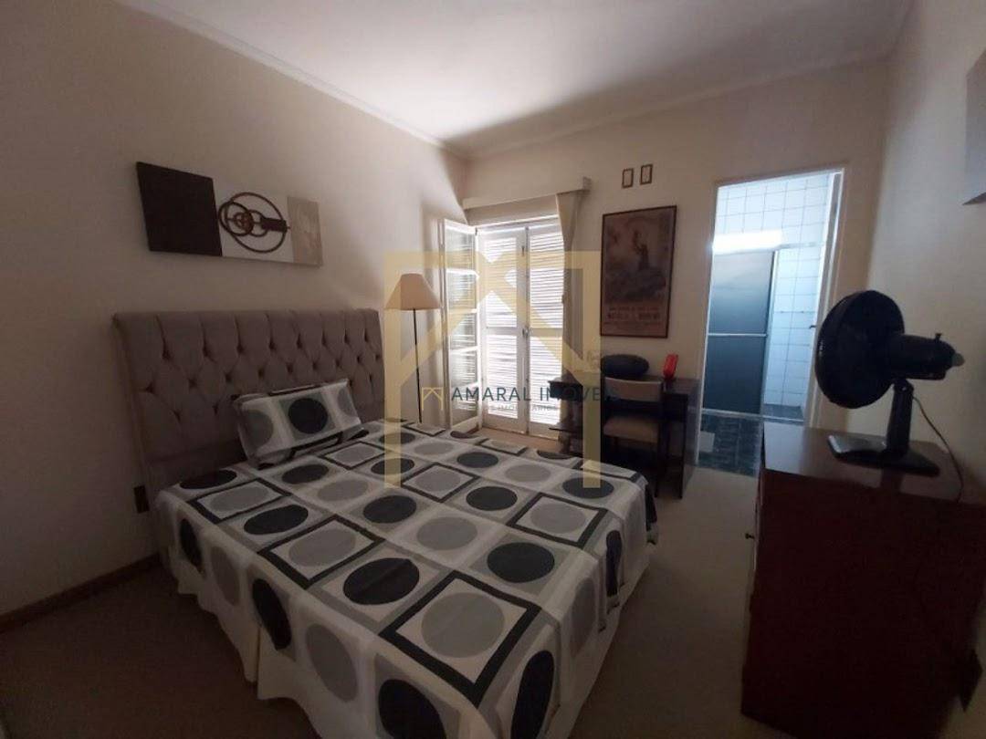 Casa à venda com 3 quartos, 234m² - Foto 27