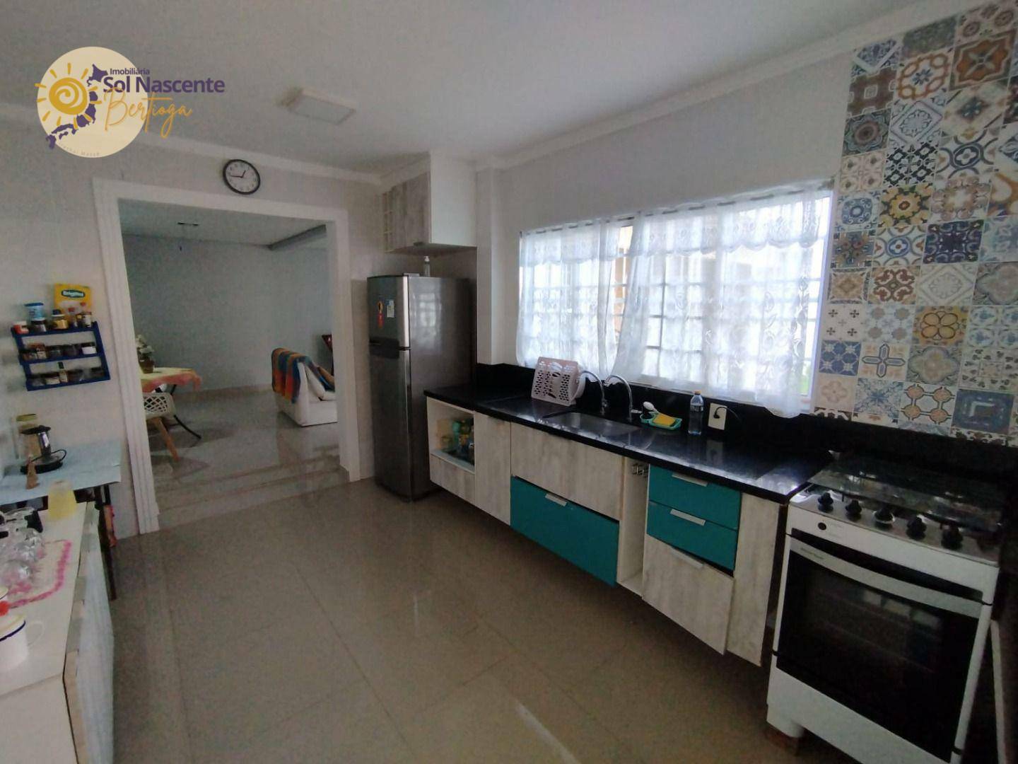 Casa à venda com 4 quartos, 180m² - Foto 20