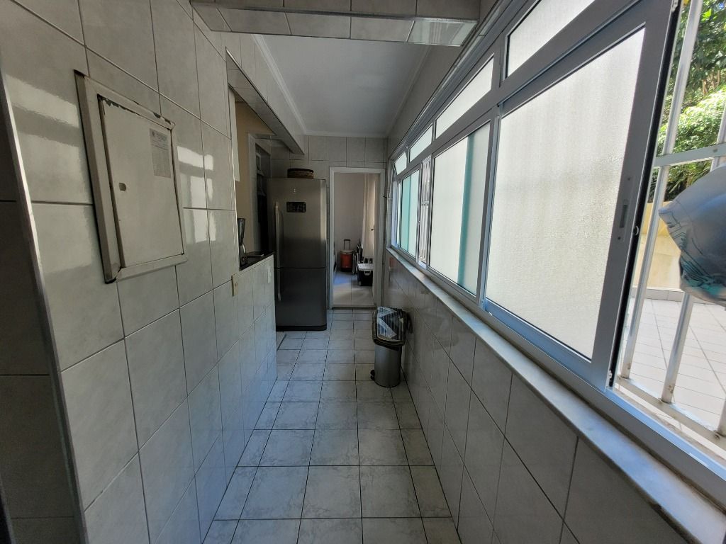 Apartamento à venda com 2 quartos, 96m² - Foto 17