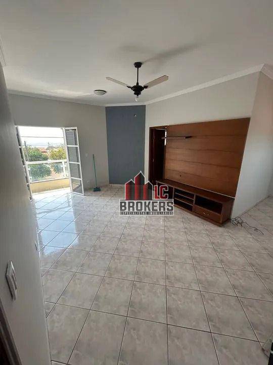 Casa para alugar com 3 quartos, 270m² - Foto 14