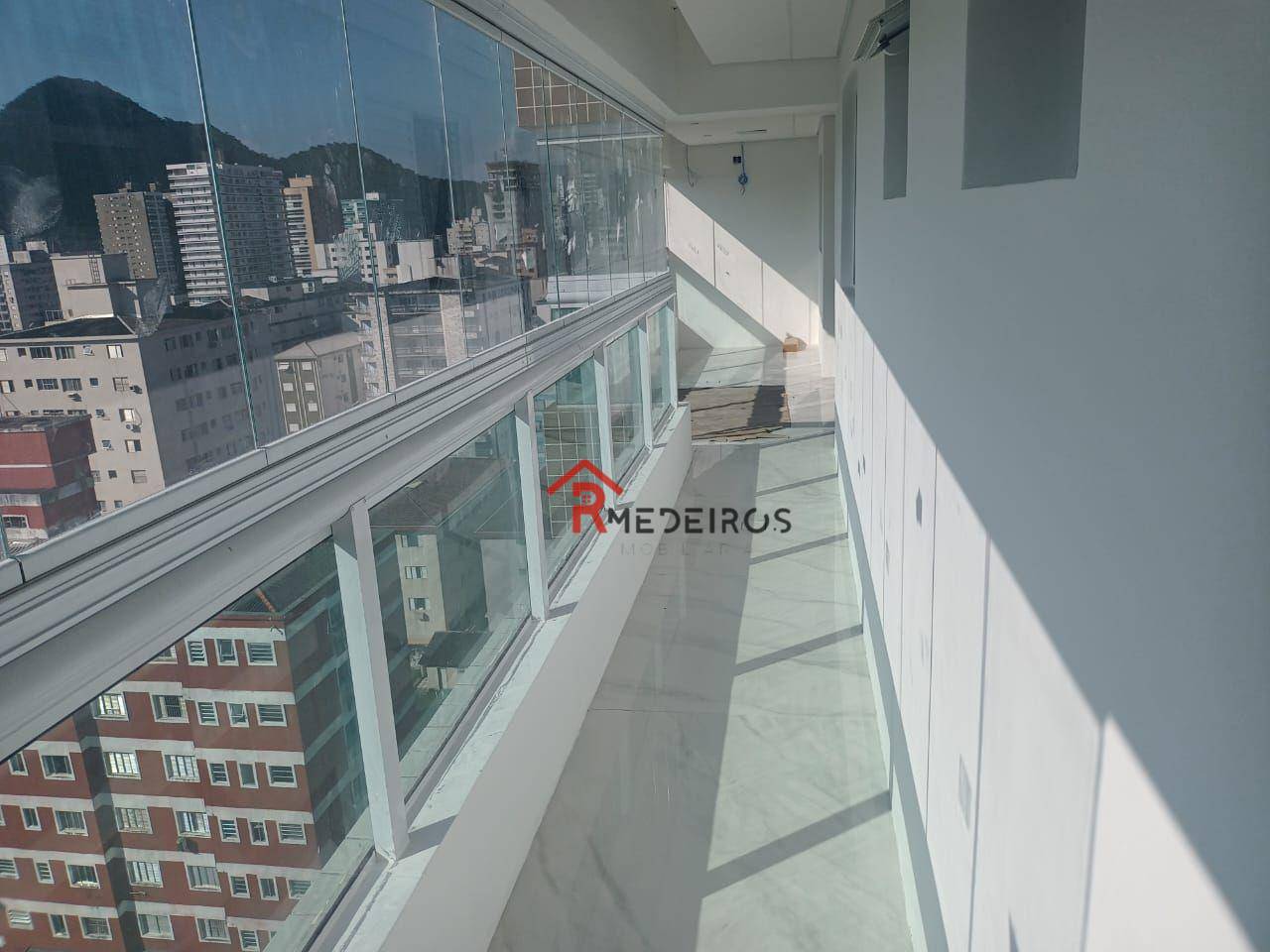 Apartamento à venda com 3 quartos, 117m² - Foto 9