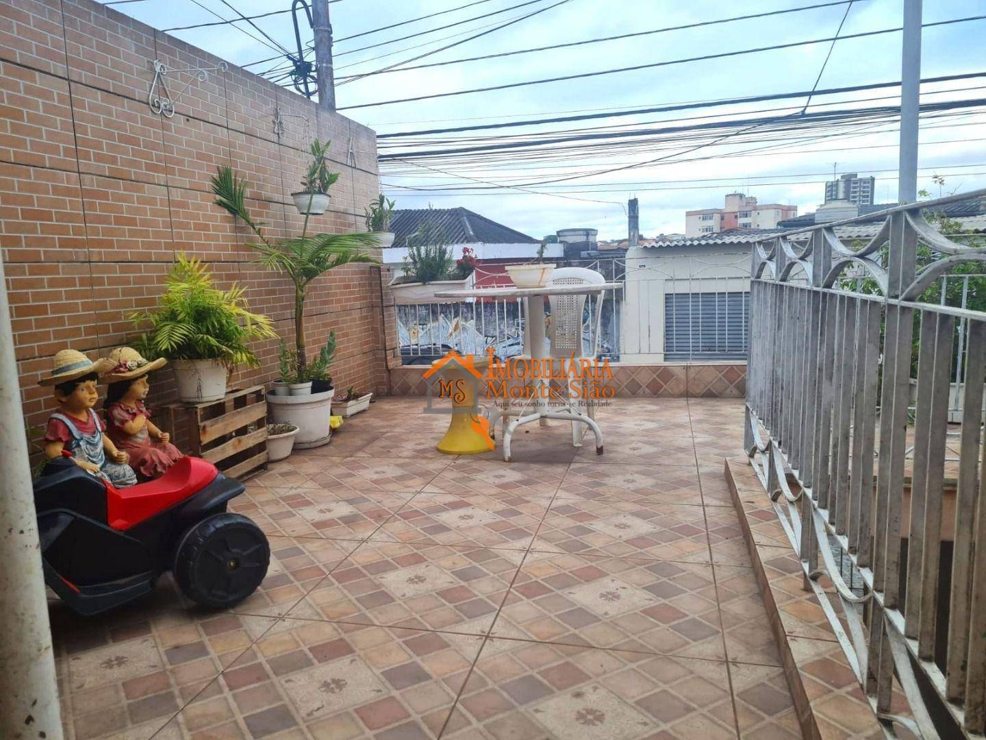 Sobrado à venda com 5 quartos, 115m² - Foto 1